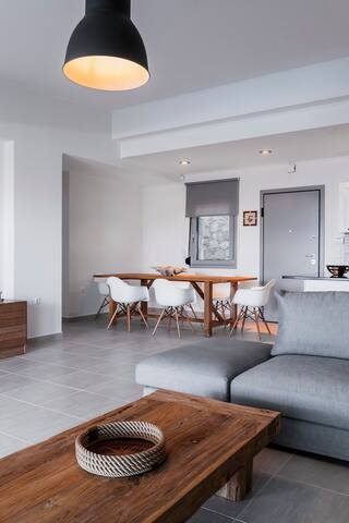 Modern Luxury Villa In Lindos with Pool & Jacuzzi gallery image 2