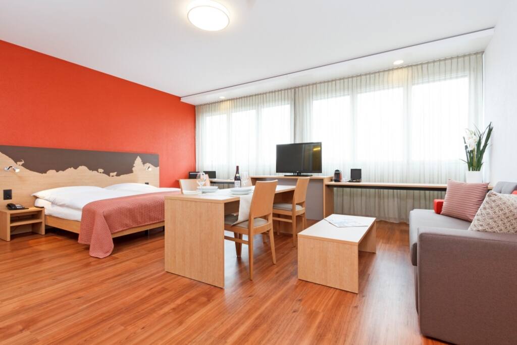 Studio with Kitchenette - Houses for Rent in Cham, Zug 