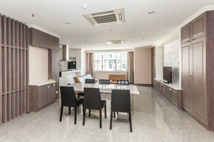 3BrPenthouseBTSphayathaiAirportLink gallery image 5