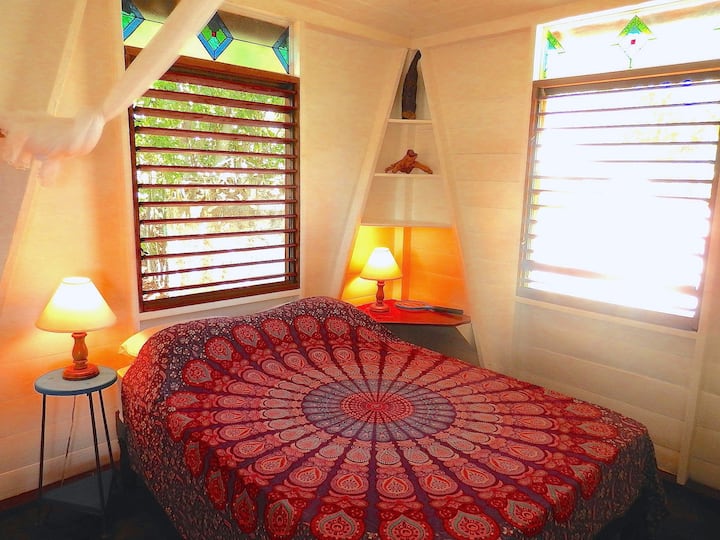 LIKKLE EDEN 2: first bedroom, with comfortable queen size bed