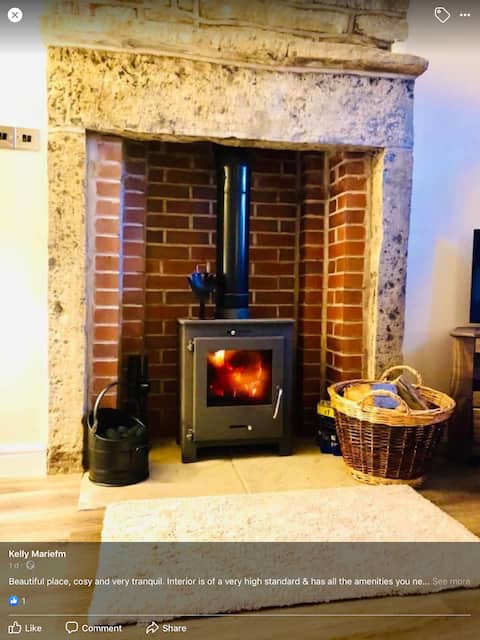 Successful Airbnb property: Secluded cottage off the Pennine bridle way in Burnley