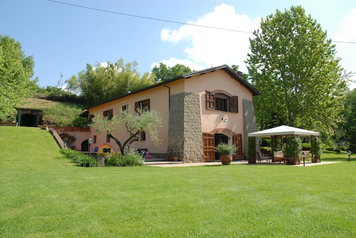Airbnb Genazzano Vacation Rentals Places To Stay