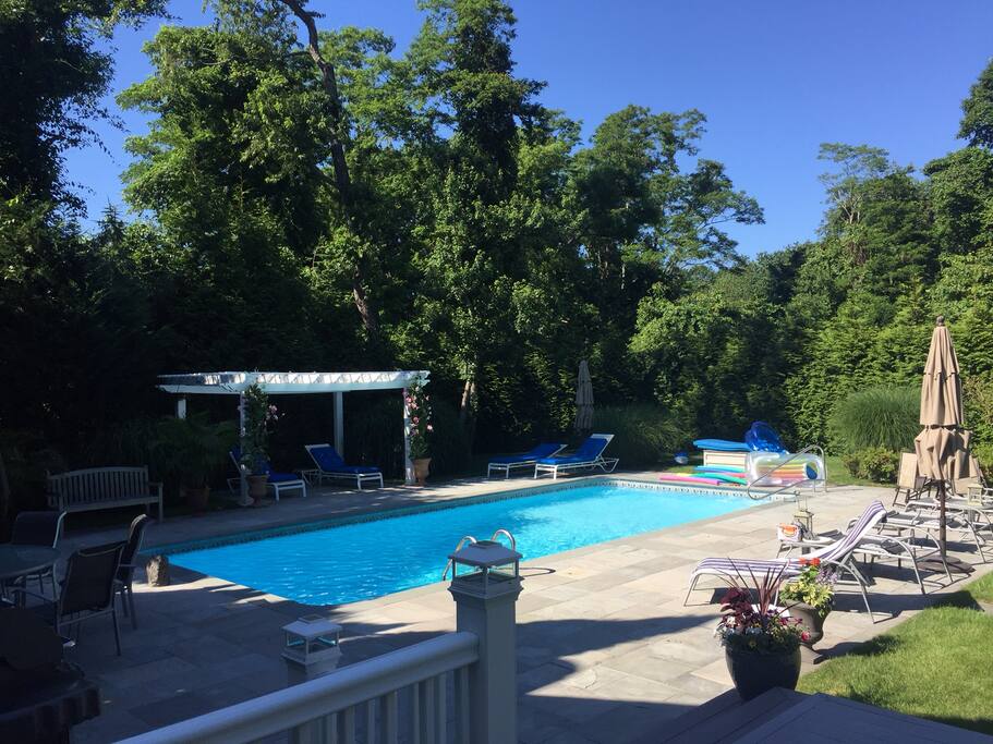 Pool with Grill