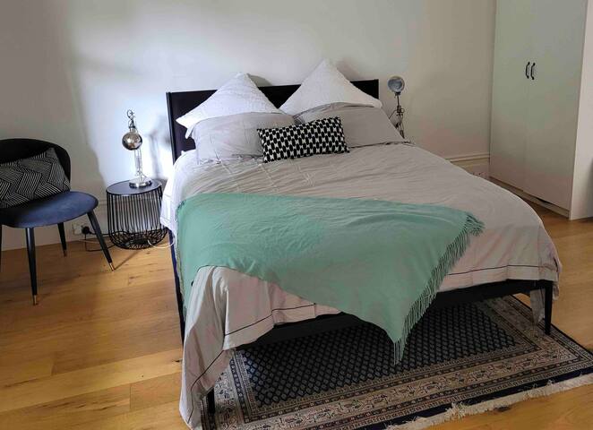 The heart of South Melbourne gallery image 4