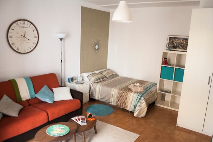 CENTRAL AND COSY NEAR CATHEDRAL. VFT/SE/03165
