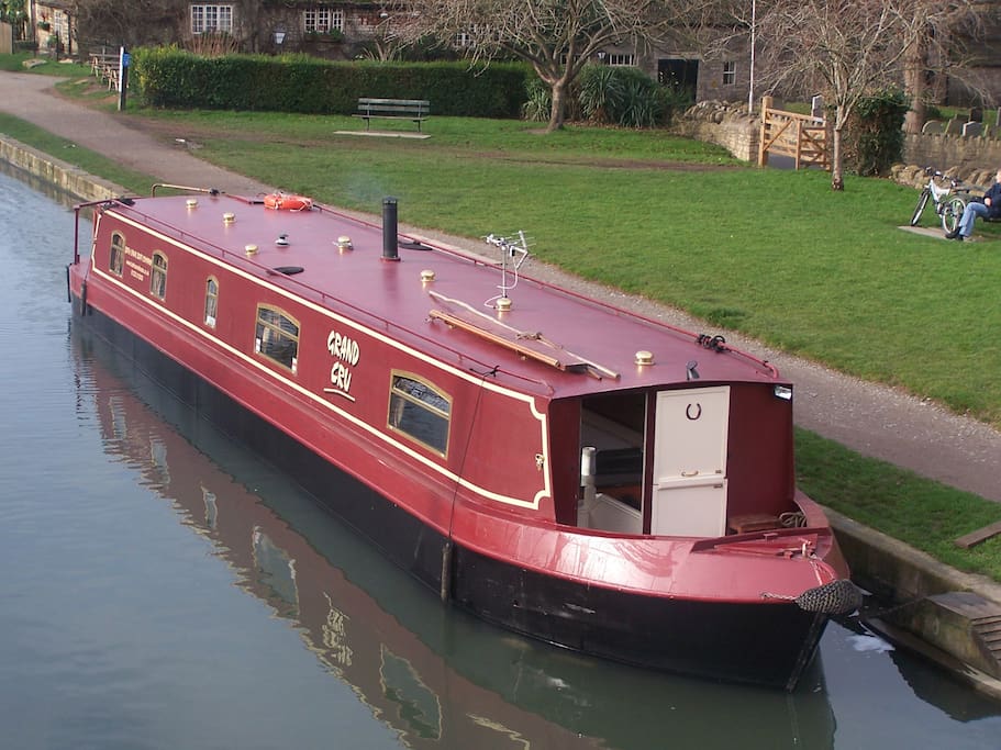 Houseboat РІ РђРЅРіР»РёРё