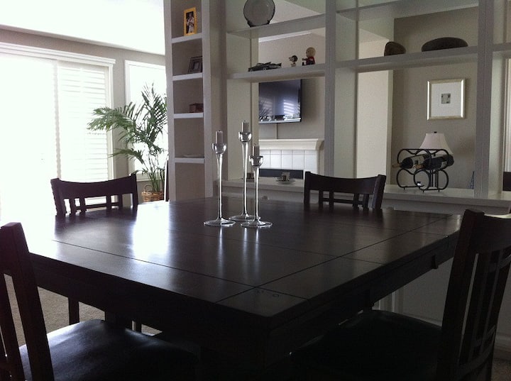 LAGUNA CONDO RENOVATED POOL OPEN! ATTACHED GARAGE Condominiums for