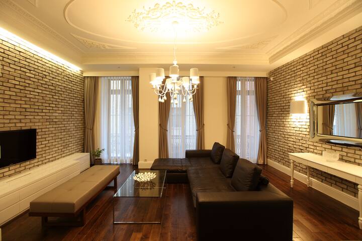 Spacious 2 Bedrooms + Saloon Flat gallery image 4