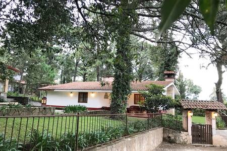 Cabaña Traslomita a 5 minutos del pueblo