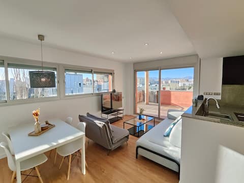 Top Airbnb: Apartments by Dmytro 4, Luxury Apartment c... en Sant Adrià De Besòs