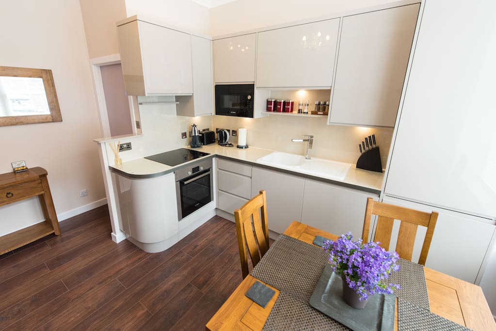 Fully Equipped Kitchen and Dining Area