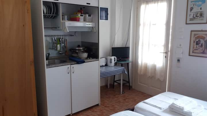 Studio In The Heart Of Aliki - Парос