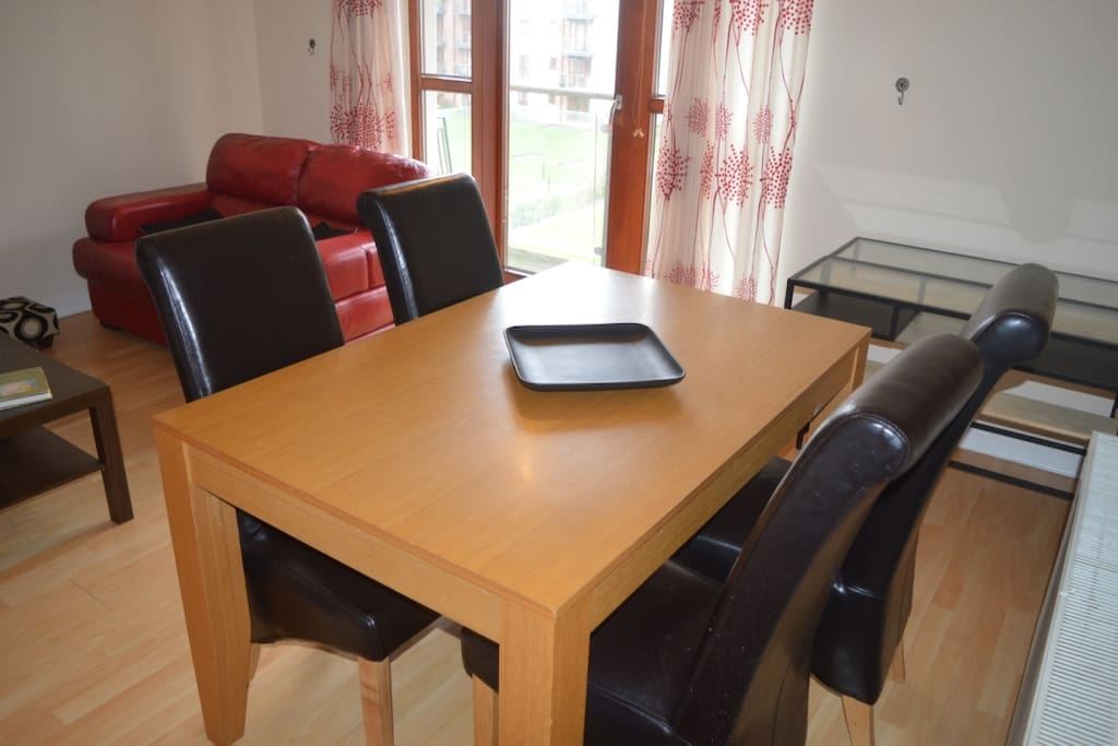 Chill out area is perfect for extra guests .Perfect place to try talk Irish and drink guiness