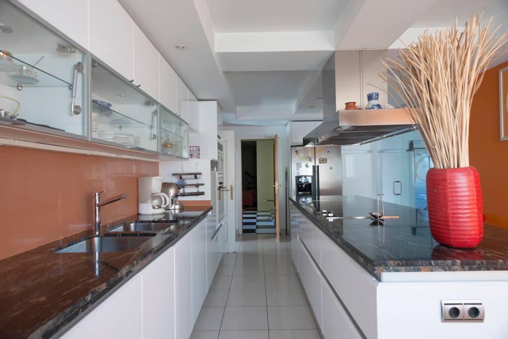 The kitchen
La cocina
La cuisine
