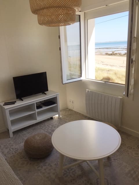 Top performing Airbnb: 47 m2 sea view on the island of Noirmoutier in La Guérinière