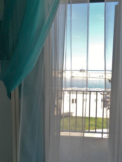 vista dall'interno della stanza