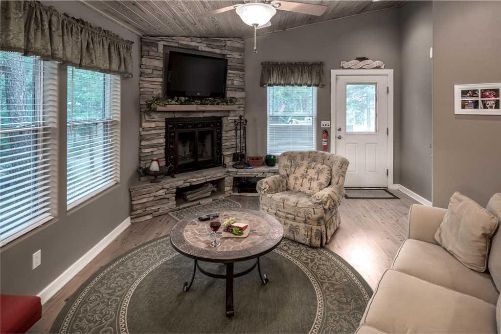 Comfortable Elegance - Gather the group for a bowl of popcorn while you watch a favorite show on the large flat-screen TV. The co