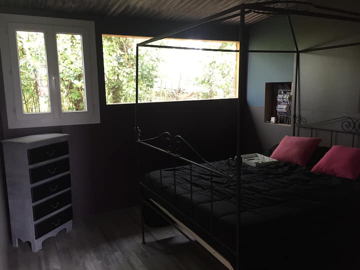 საძინებელი 2