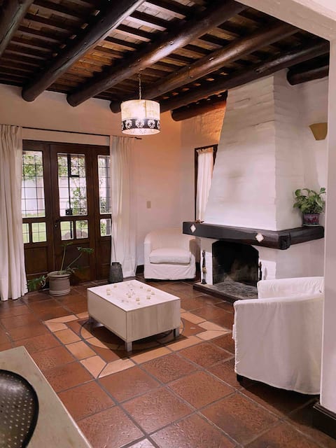 Successful Airbnb property: Santa Fe-style house - Mendoza, Argentina in Luján De Cuyo