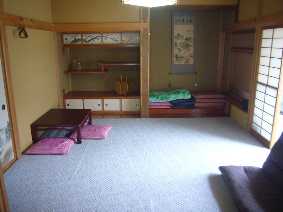 room in day time
