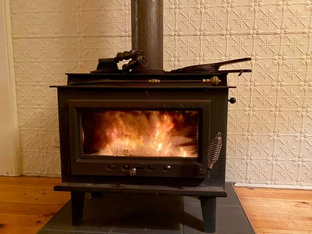 Point Roadknight Beach Shack, stroll to the beach gallery image 5