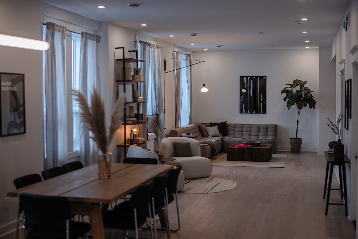 モントリオール旧市街にある素晴らしい6ベッドルームのペントハウス