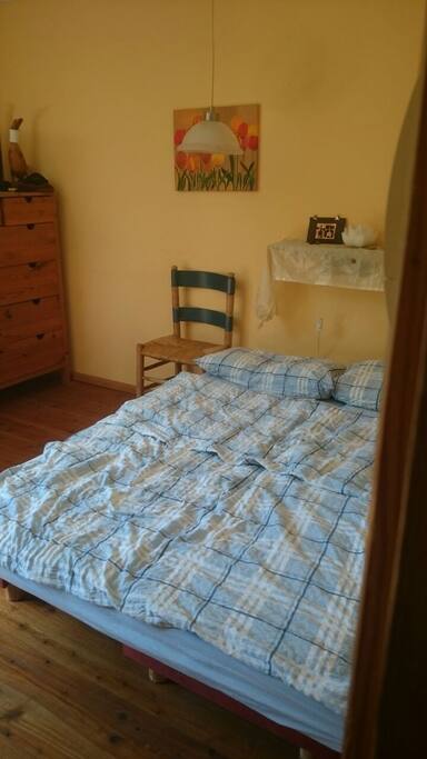 Schlafcouch 1,40x2,0 im separaten Zimmer