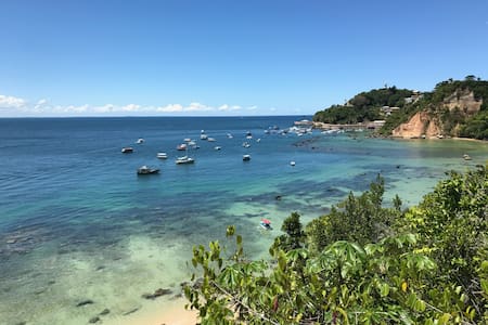 Suíte em  Morro de São Paulo com piscina vista Mar