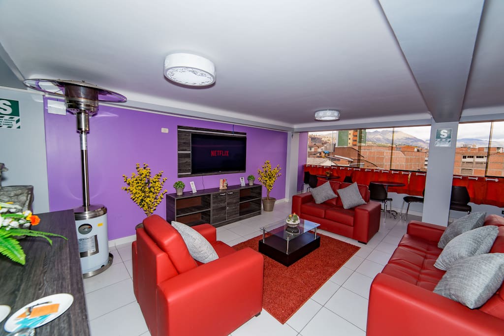 Sala de Tv con acceso a Netflix