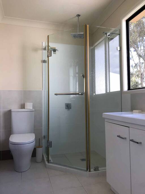 Master ensuite