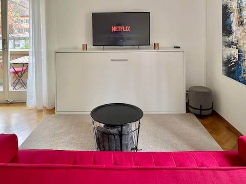 Top Airbnb: Cozy apartment in Zurich/Netflix/terrace in Oberstrass