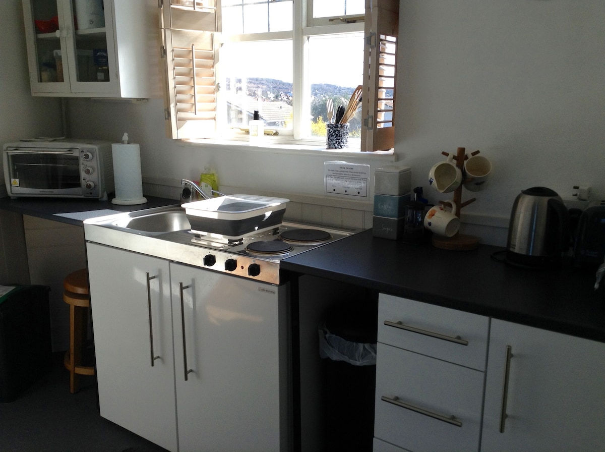 Top Airbnb: Airbnb Hastings, in the heart of 1066 country. in Guestling