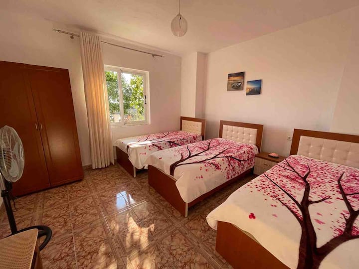 غرفة النوم 2