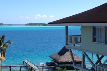 Gorgeous Lagoonfront Villa in Bora Bora