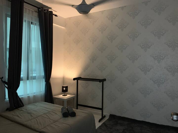 Schlafzimmer 2