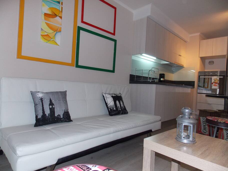 Cómodo Mueble futón (cama) en living para un tercer huésped!