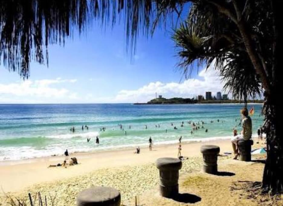 Mooloolaba surf beach is one of the safest beaches in qld