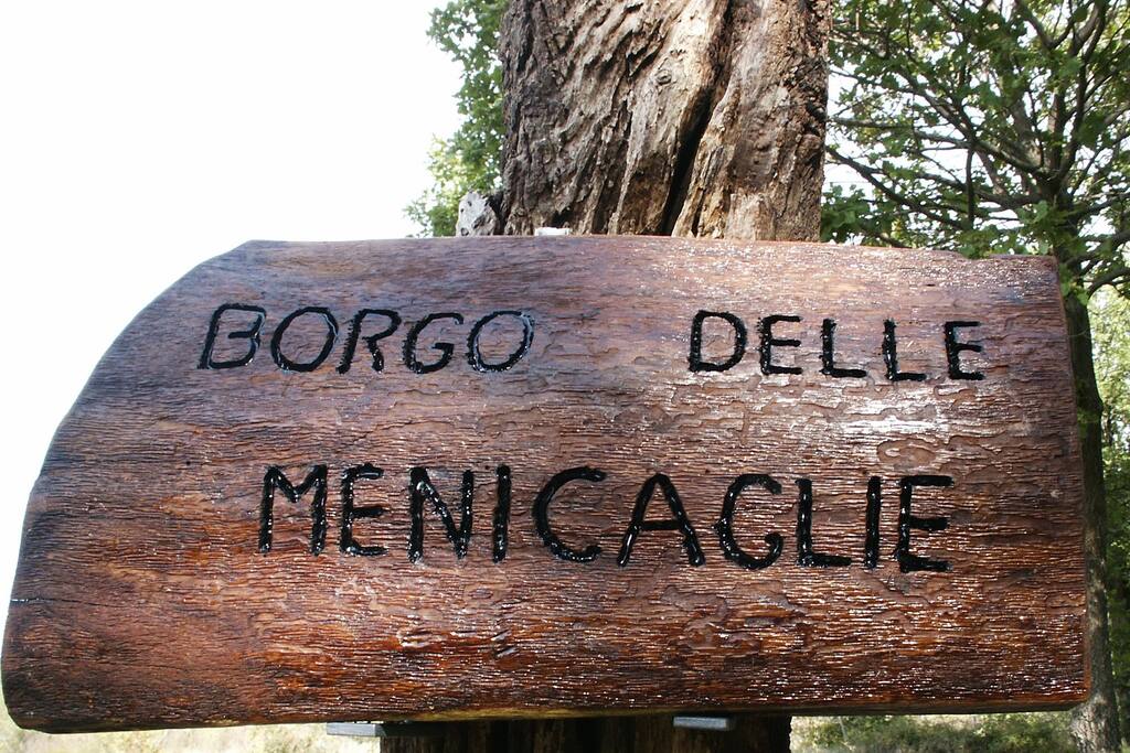 Indicazione e descrizione specifica del luogo