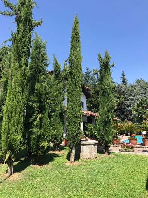 RENT THE LOCATION ONLY EXTERNAL PARTS OF THE VILLA