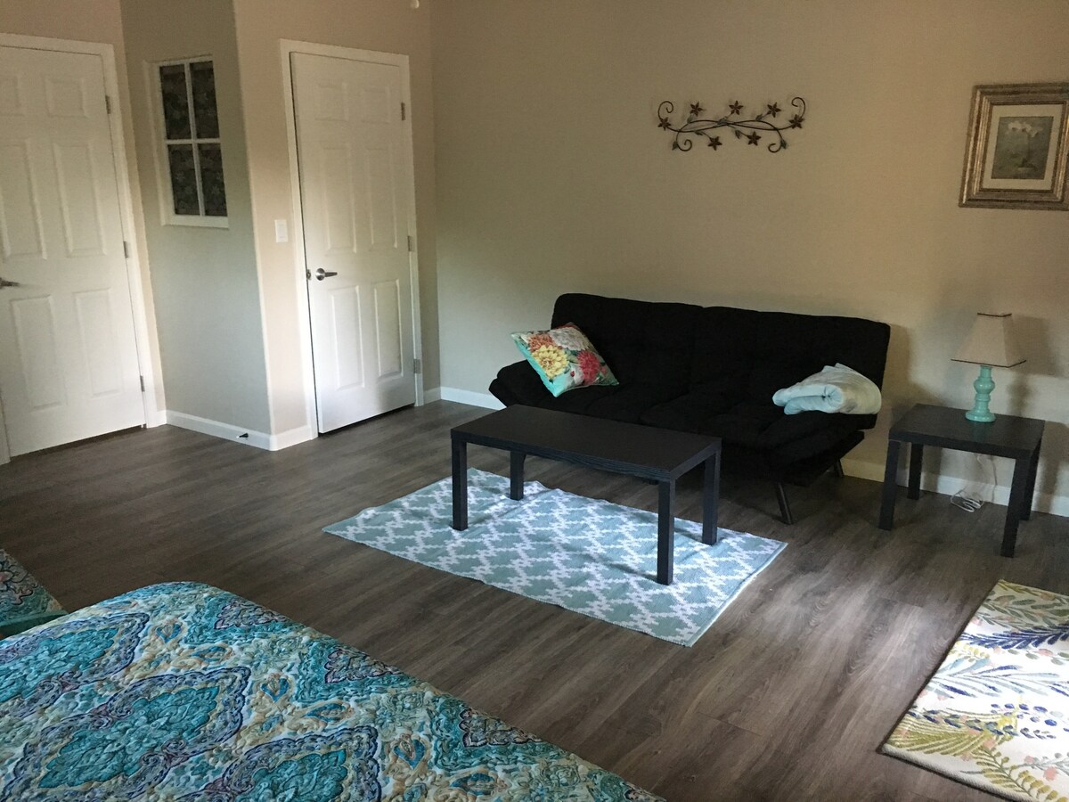 მისაღები ოთახი