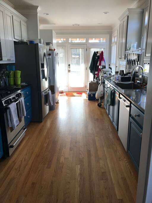 Kitchen - common area