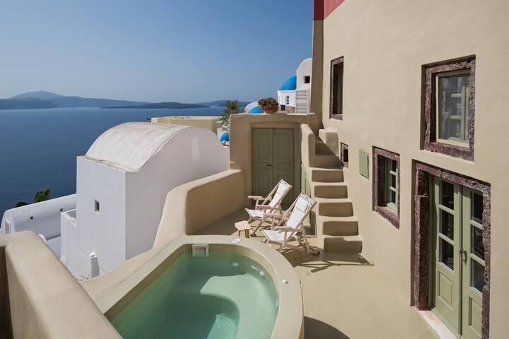 Cosmoia Cave House gallery image 5