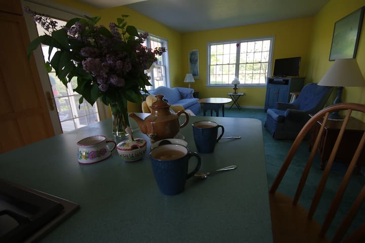 2 Bedroom Apartment - End O'way Bnb - Vermilion, OH