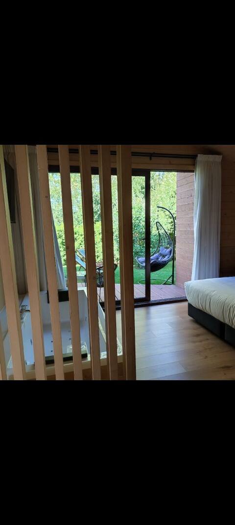 AlgarCarnota1 Cabin with a hot tub