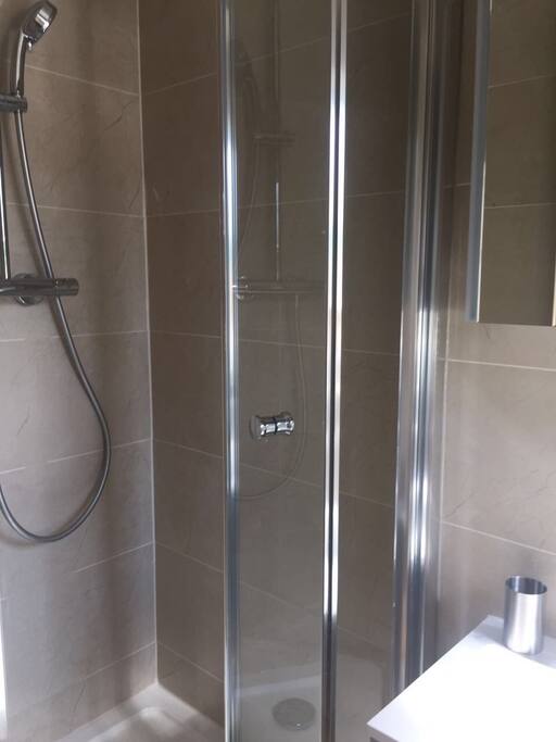 Down stairs shower room