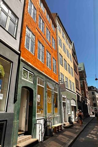 Centrum – Eksklusiv duplex with Roof top terrace gallery image 2