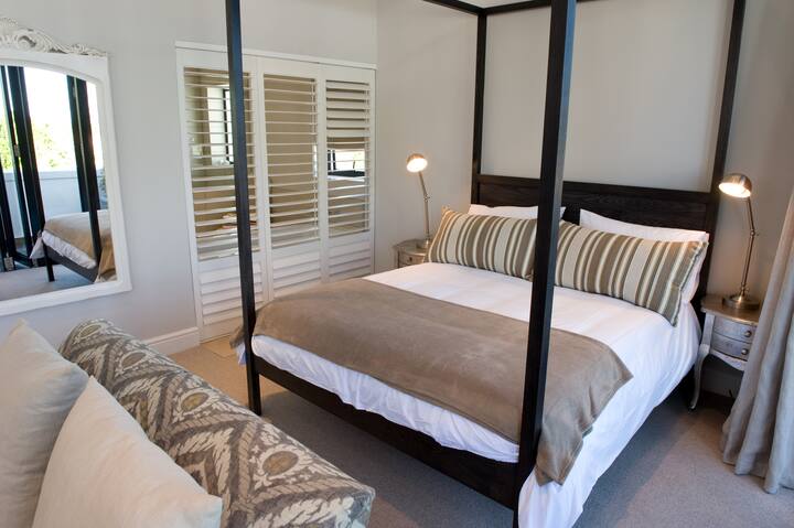 غرفة النوم 1