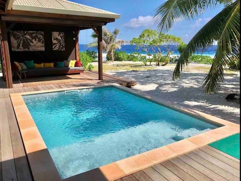 SunriseBeachVilla***** Luxury Beach House & Pool