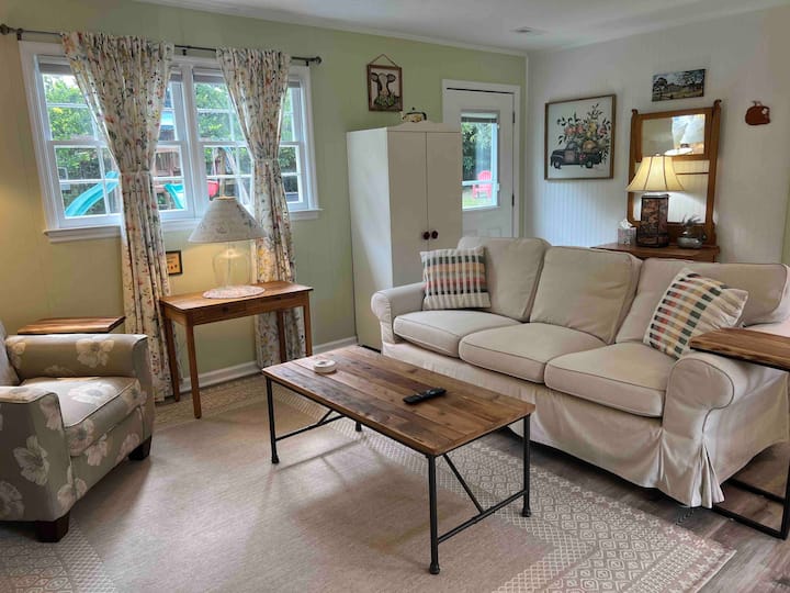 135 Sunny And Delightful - Aiken, SC