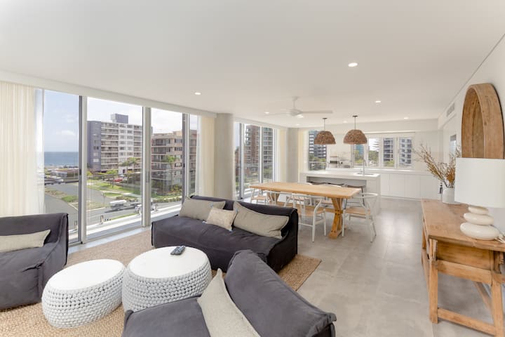 Suite 8, Level 3| Astina Suites Forster